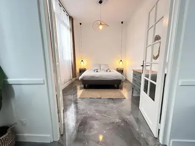 Un ou plusieurs lits dans un hébergement de l'établissement Élégant*Epoxy*Design&Décor