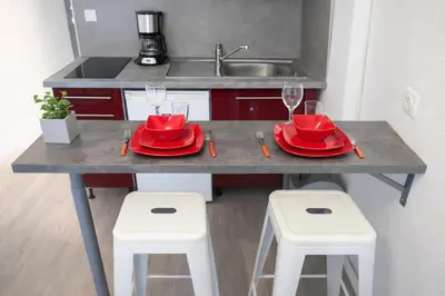 Cuisine ou kitchenette dans l'établissement Studio Cosy & Parking privé proche Centre CAEN