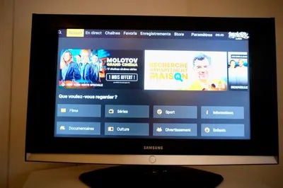 Télévision ou salle de divertissement dans l'établissement Canal Varignon