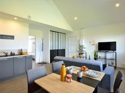 Télévision ou salle de divertissement dans l'établissement Holiday Home l'atelier des rêves by Interhome