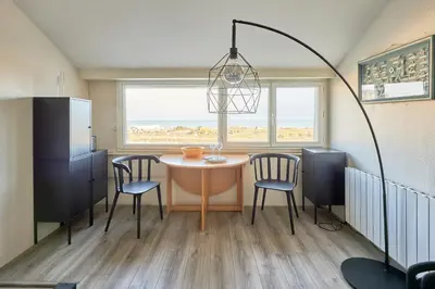 Plan de l'établissement Le Répit - Vue port à 200m de la plage
