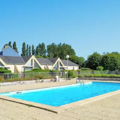 Beautiful Home In Montmartin-Sur-Mer