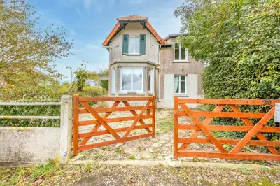 Jardin de l'établissement Emji - Maison proche de la plage
