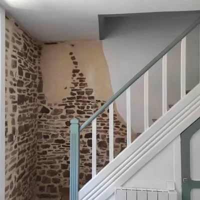 Plan de l'établissement Maison de ville rénovée au cœur du Cotentin.