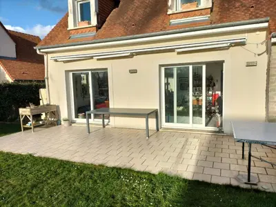 Terrasse ou espace extérieur de l'établissement Sous le pommier