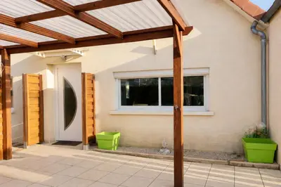 Plan de l'établissement Maison Cosy proche Plage - Cour & Parkings