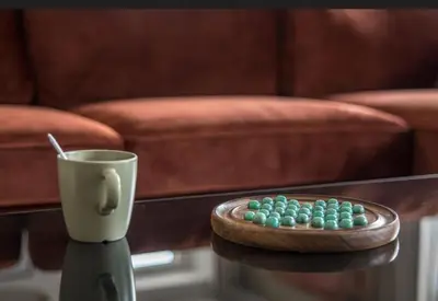 Coin salon dans l'établissement La Potinière - Maison familiale