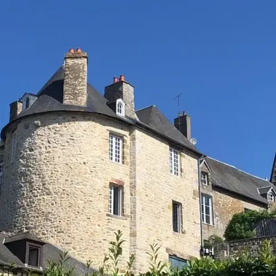 La maison sur les remparts
