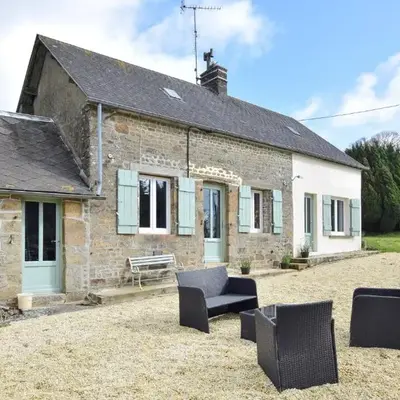 Gorgeous Home In Passais-Villages