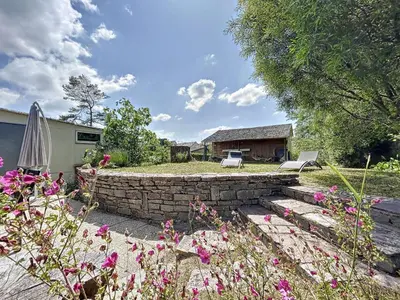 Jardin de l'établissement Maison de vacances à 350m de la plage avec jardin, véranda et Wi-Fi gratuit - FR-1-361-525