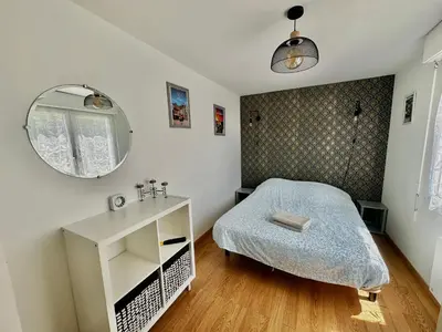 Un ou plusieurs lits dans un hébergement de l'établissement Captain's Quarters - Maison en bord de plage