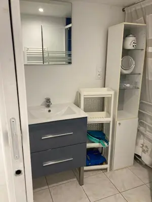 Salle de bains dans l'établissement Rose des sables R d c