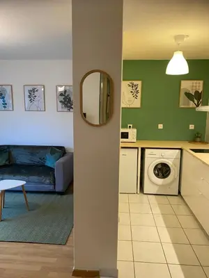 Cuisine ou kitchenette dans l'établissement Appartement Port-En-Bessin Mer Proche