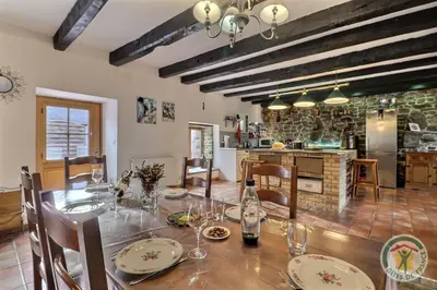 Restaurant ou autre lieu de restauration dans l'établissement Ostrea edulis