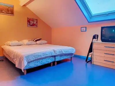 Un ou plusieurs lits dans un hébergement de l'établissement Duplex proche mer avec 8 couchages et parking - FR-1-746-17