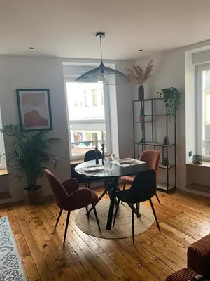 Coin salon dans l'établissement Le RIVA Cherbourg Centre