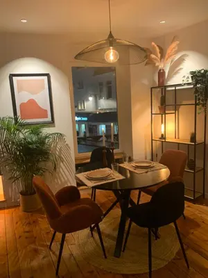 Coin salon dans l'établissement Le RIVA Cherbourg Centre