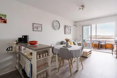Cuisine ou kitchenette dans l'établissement Chez Doudou - Appt pour 4