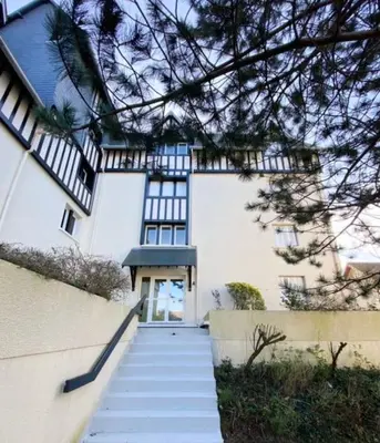 Balcon ou terrasse dans l'établissement studio à deux pas de la plage et des commerces