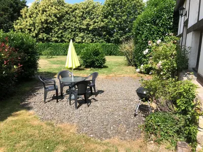 Jardin de l'établissement Rose Cottage with seasonal Swimming Pool
