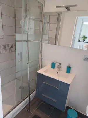Salle de bains dans l'établissement AU PARADIS DE BB