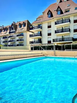 Piscine de l'établissement Appartement Douillet - Vue Mer - Piscine/ Tennis ou située à proximité