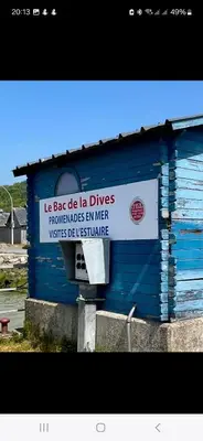 Certificat, récompense, panneau ou autre document affiché dans l'établissement Escapade Romantique- Vue Port et Balcon Ensoleillé