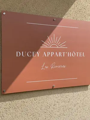 Certificat, récompense, panneau ou autre document affiché dans l'établissement Ducey Appart'Hôtel - Les Rivières