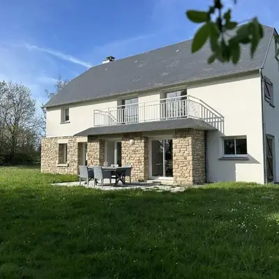 Grande maison près plage Carolles
