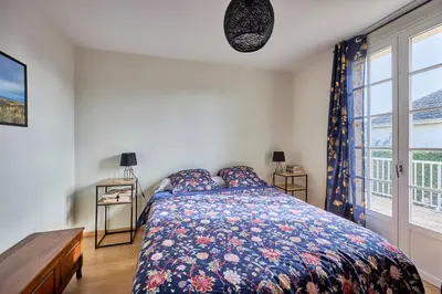 Un ou plusieurs lits dans un hébergement de l'établissement La Valette - A 5 min à pied de la plage