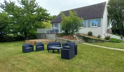 Jardin de l'établissement La Valette - A 5 min à pied de la plage
