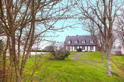 Jardin de l'établissement La Belle Etoile - Maison avec grand jardin