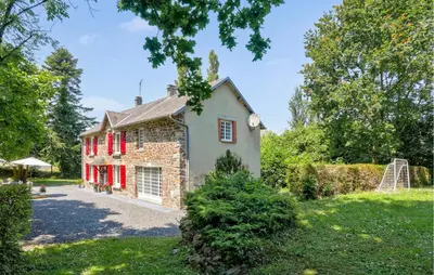 Jardin de l'établissement Stunning Home In Dangy With Wifi