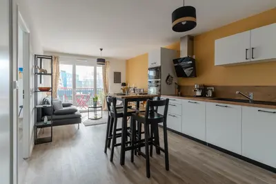 Cuisine ou kitchenette dans l'établissement Madreperla - Appt à moins dun km de la plage