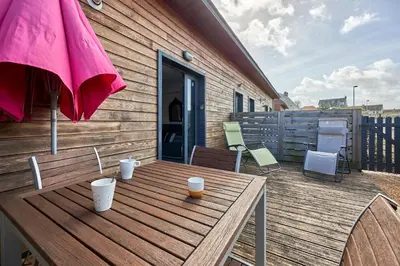 Balcon ou terrasse dans l'établissement Ethoucky - Maison à 300m de la plage
