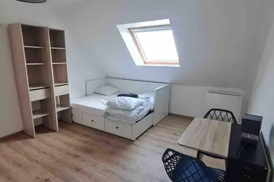 Un ou plusieurs lits dans un hébergement de l'établissement Villa Katharos avec SPA et piscine