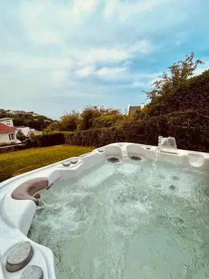 Piscine de l'établissement La Clef Decamp Casa Antoine 15pers vue mer, 10 min à pied plage ou située à proximité