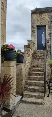 Plan de l'établissement Logement cosy parking privé situé au cœur du village