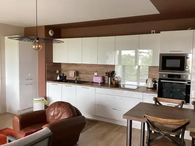Cuisine ou kitchenette dans l'établissement Les flots de Cancale