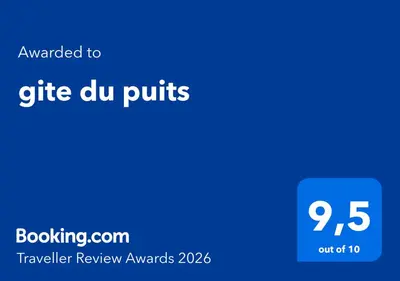 Certificat, récompense, panneau ou autre document affiché dans l'établissement gite du puits