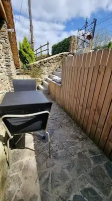 Plan de l'établissement Ancien moulin près d'un ruisseau