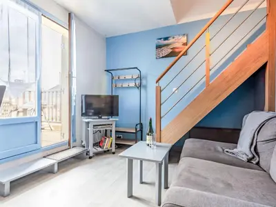 Télévision ou salle de divertissement dans l'établissement Apartment Les Maisons de la Mer-6 by Interhome