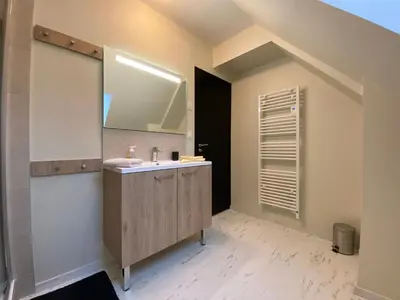 Salle de bains dans l'établissement La Venais, maison de campagne