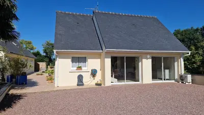 Bâtiment de le séjour chez l'habitant