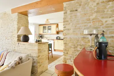 Cuisine ou kitchenette dans l'établissement Villa Chausey - Proche de la plage