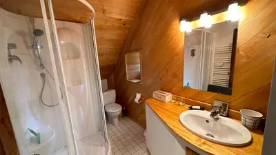 Salle de bains dans l'établissement La Baudonnière