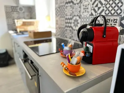 Cuisine ou kitchenette dans l'établissement Beau Studio avec vue sur Mer et parking gratuit