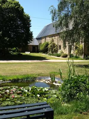 Jardin de l'établissement La Maison Cabane