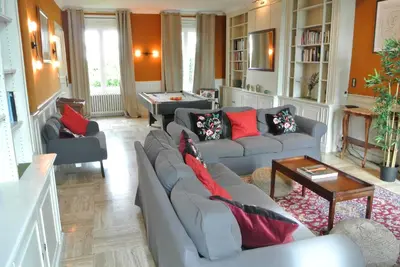 Coin salon dans l'établissement Nor14 - Vire - Maison Bear