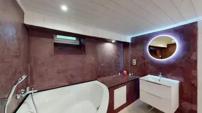 Salle de bains dans l'établissement La Clef Decamp Villa et Cour Paradis 22 pers billard 20 min mer